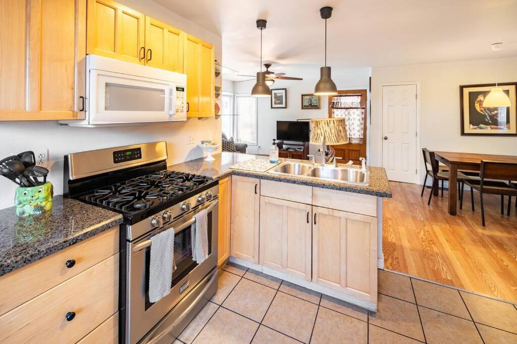 Serenity House Near Gaslamp, San Diego Zoo & Petco 외부 사진